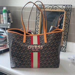 Guess Vikky Large Tote